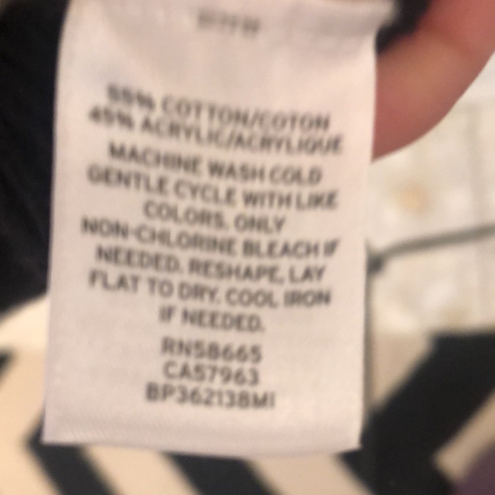 BP sweater - Picture 5 of 5